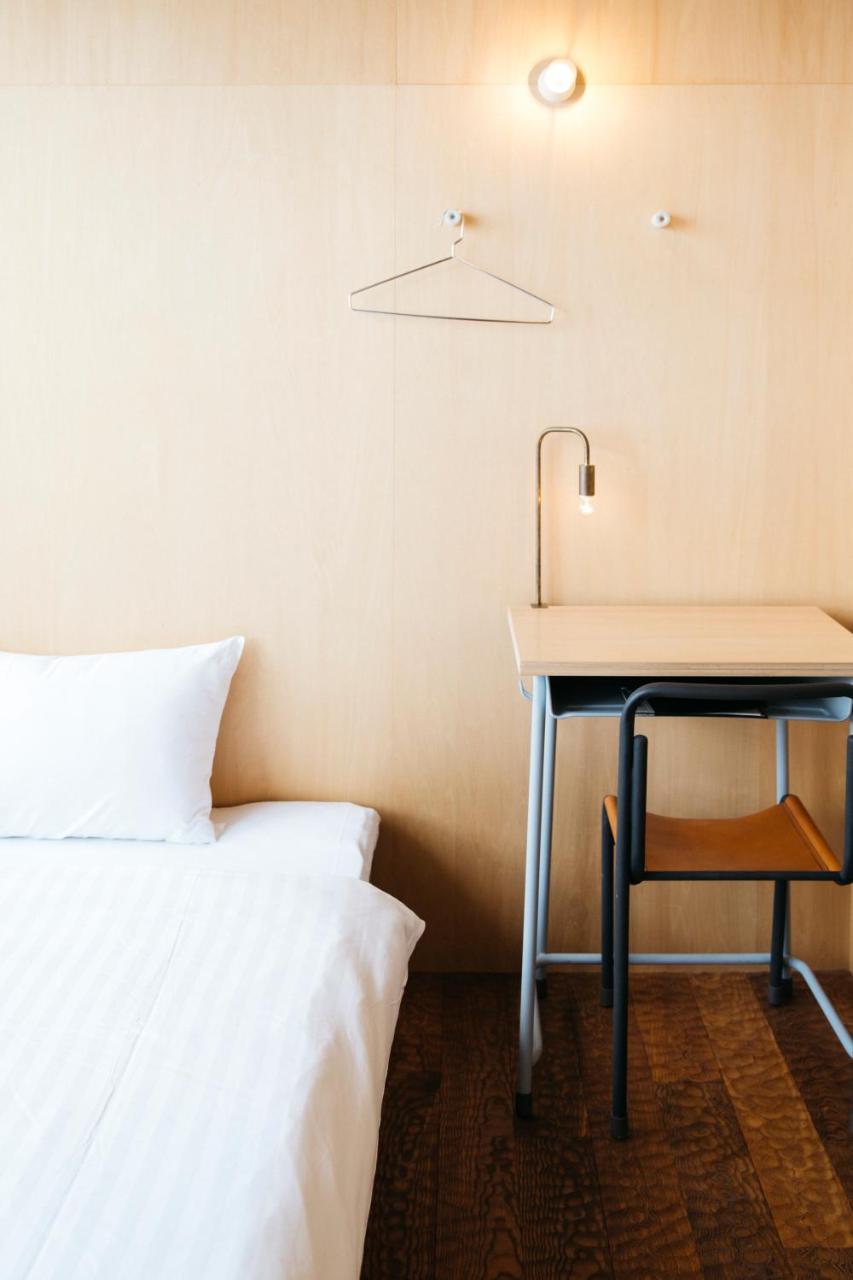 Iwashi Building Hostel Akune Экстерьер фото